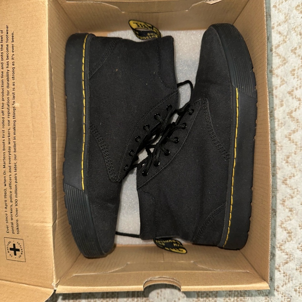 Used Dr. Martens Cairo Chukka Canvas size 7 men & size 8 women